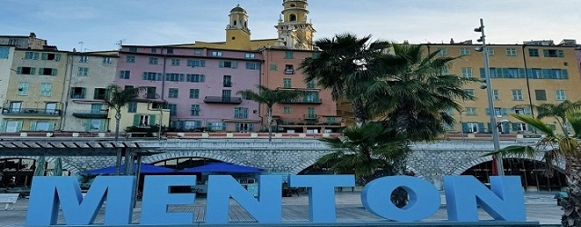 Menton-Stadt an der Côte d'Azur-Frankreich 2025
